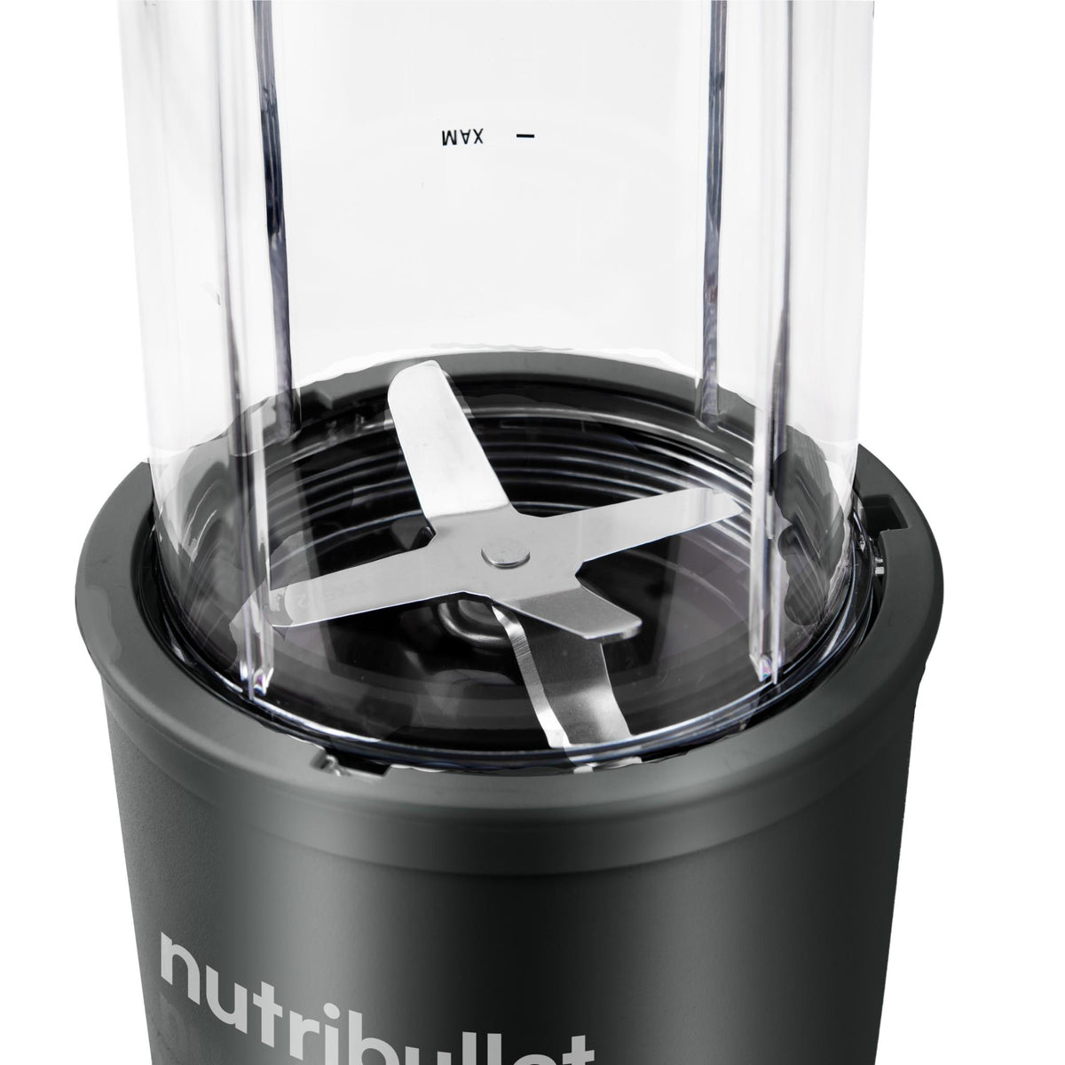 NutriBullet 700W Series Personal Blender (Gunmetal Grey)