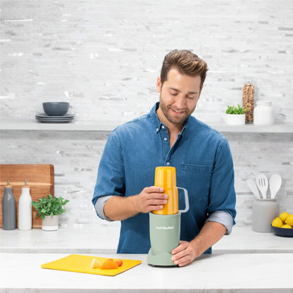 NutriBullet 700W Series Matte Personal Blender (Mineral Green)