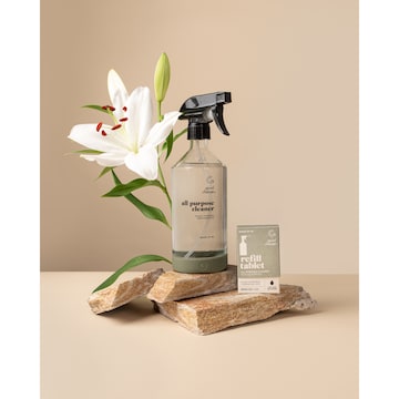 Good Change Store Glass Spray Bottle each