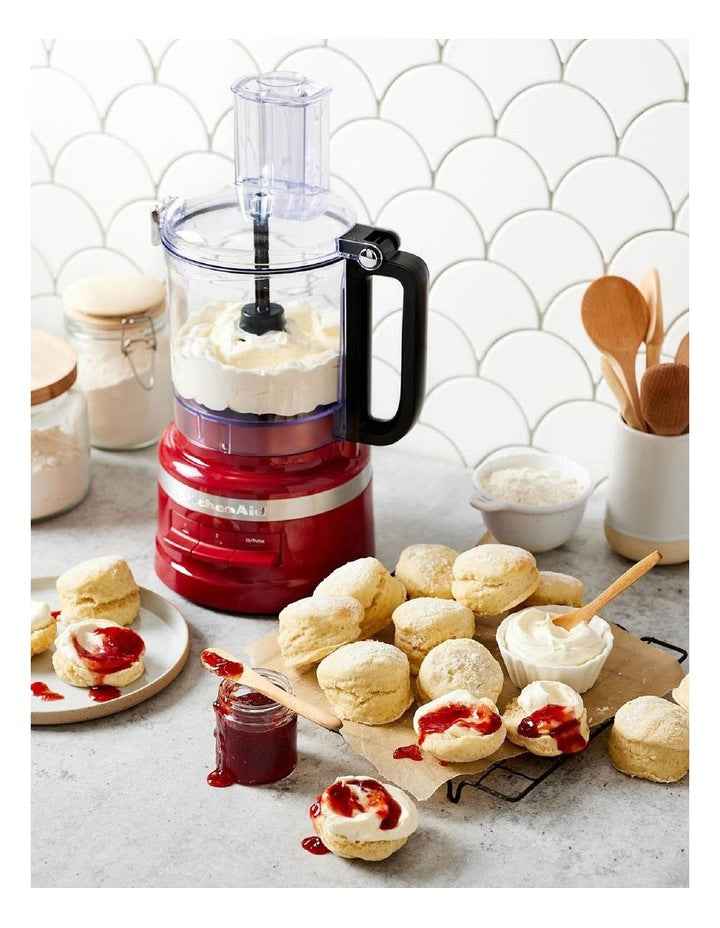 9 Cup Food Processor in Empire Red 5KFP0921AER