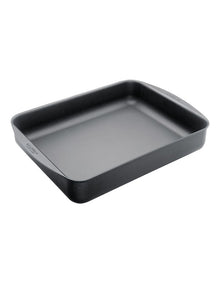 Classic Medium Roaster Pan 39x27cm in Black