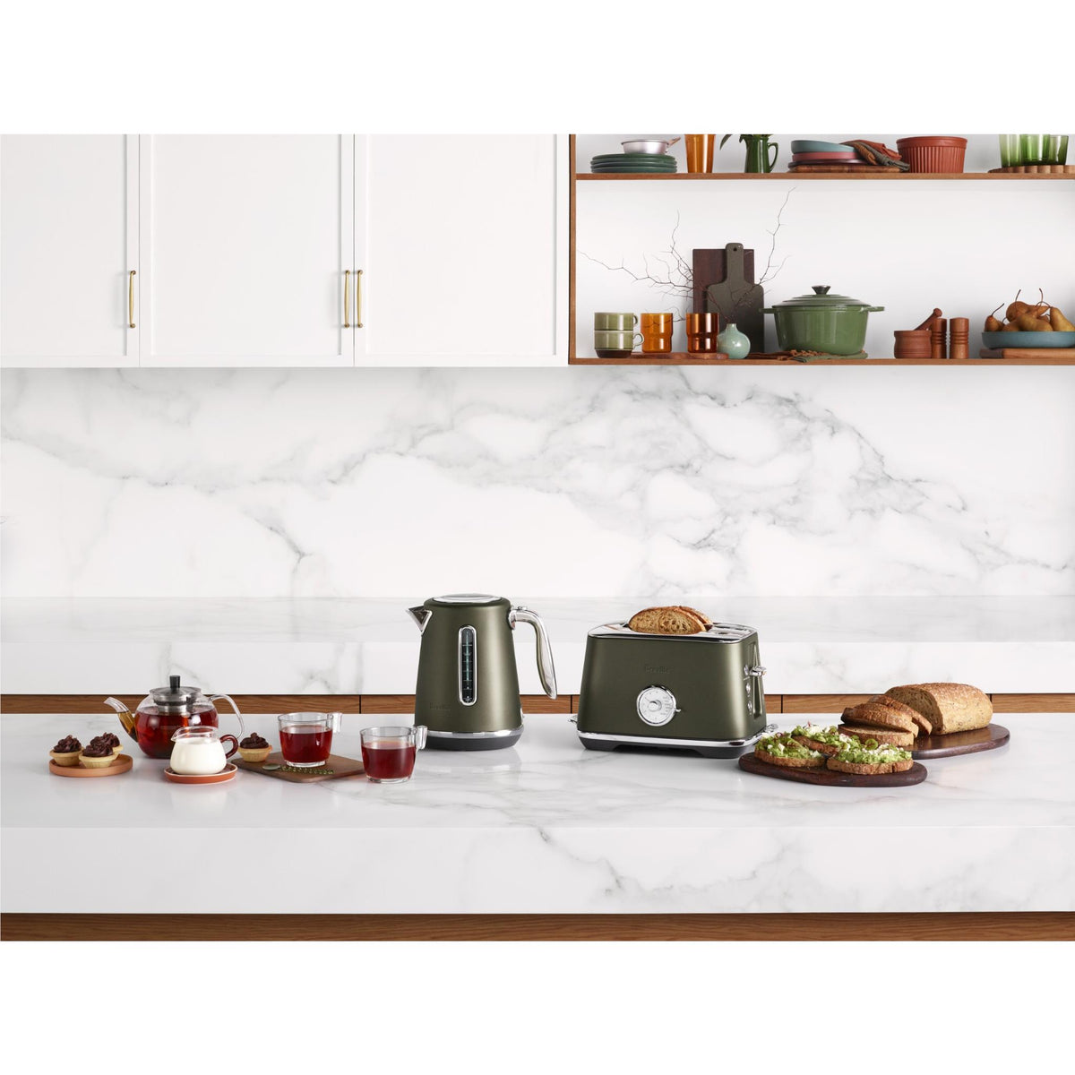 Breville the Soft Top® Luxe Kettle (Olive Tapenade)