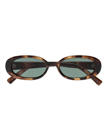 Outta Love LSP1802498 Sunglasses in  Tort Brown