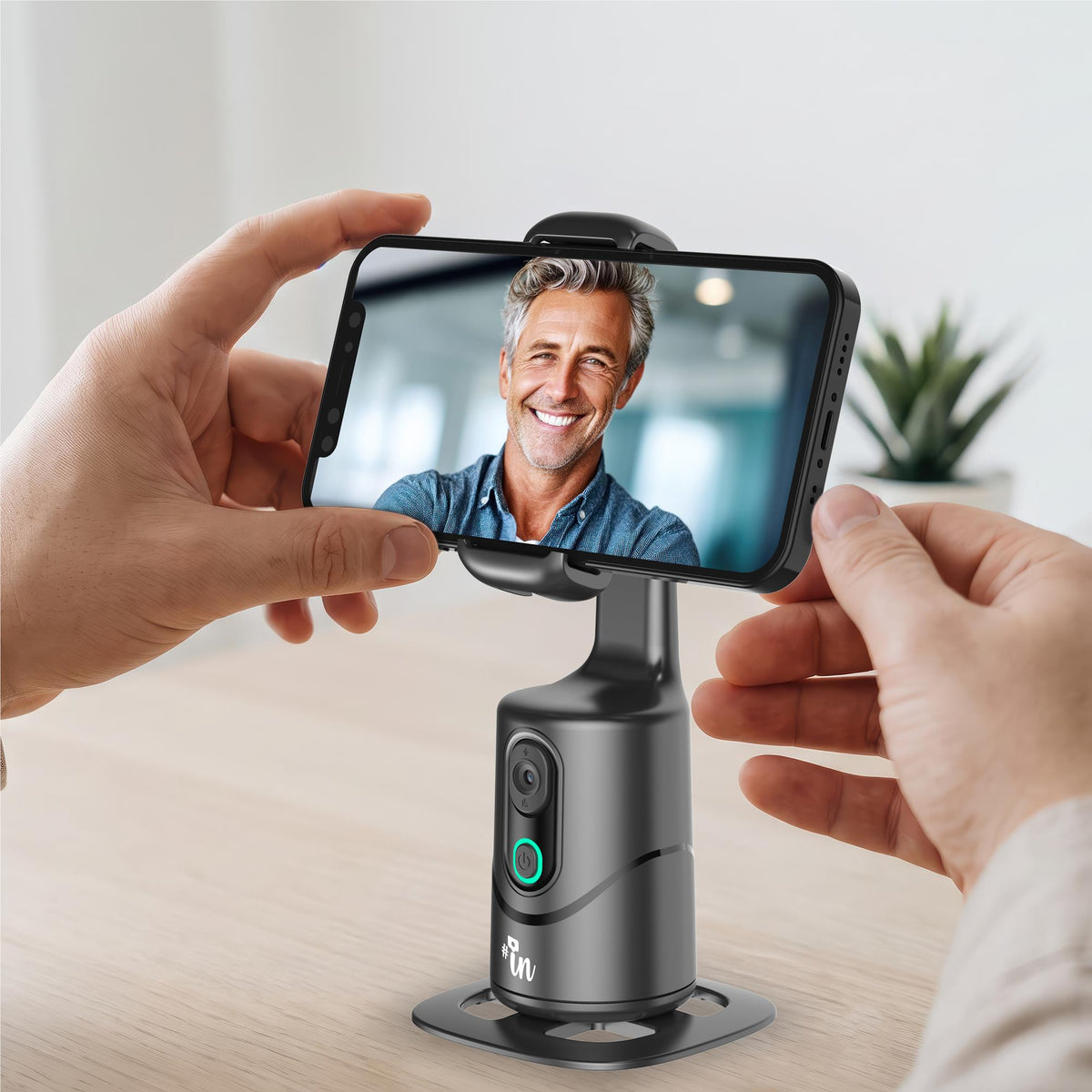 Influencer Pan & Tilt Auto Face Tracking Phone Holder