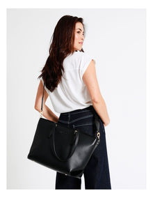 Beirut Tote Bag In Black