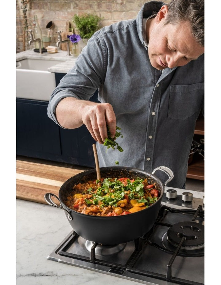 Induction Non-Stick Hard Anodised Big Batch Pan + Lid 30cm/7.2L in Grey