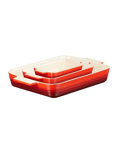 Classic Rectangular Dishes 18/25/32cm in Cerise