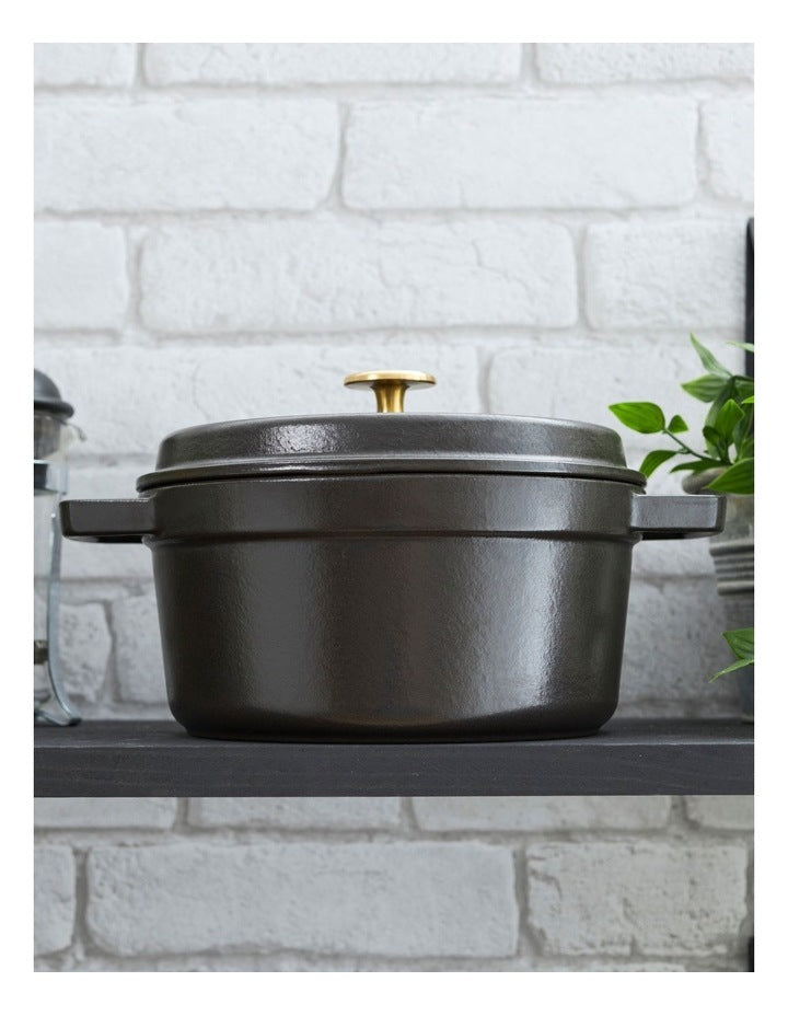 Cast Iron Round Cocotte in Black