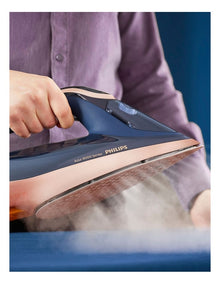 Perfectcare 8000 Series Steam Iron in Navy/Copper