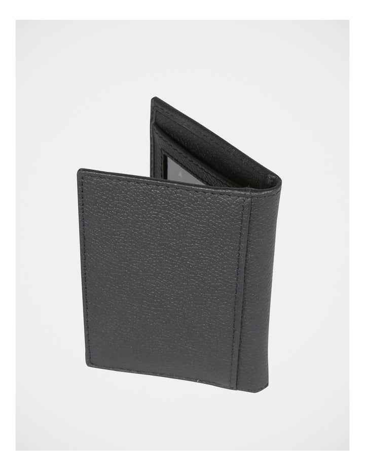 Pebbled Leather Magnetic Closure Wallet in Black