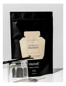 Nourishing Vanilla Protein Powder Refill 300g