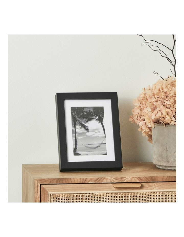 15x20cm Matt to 10x15cm Set Of 4 Photo Frames in Black