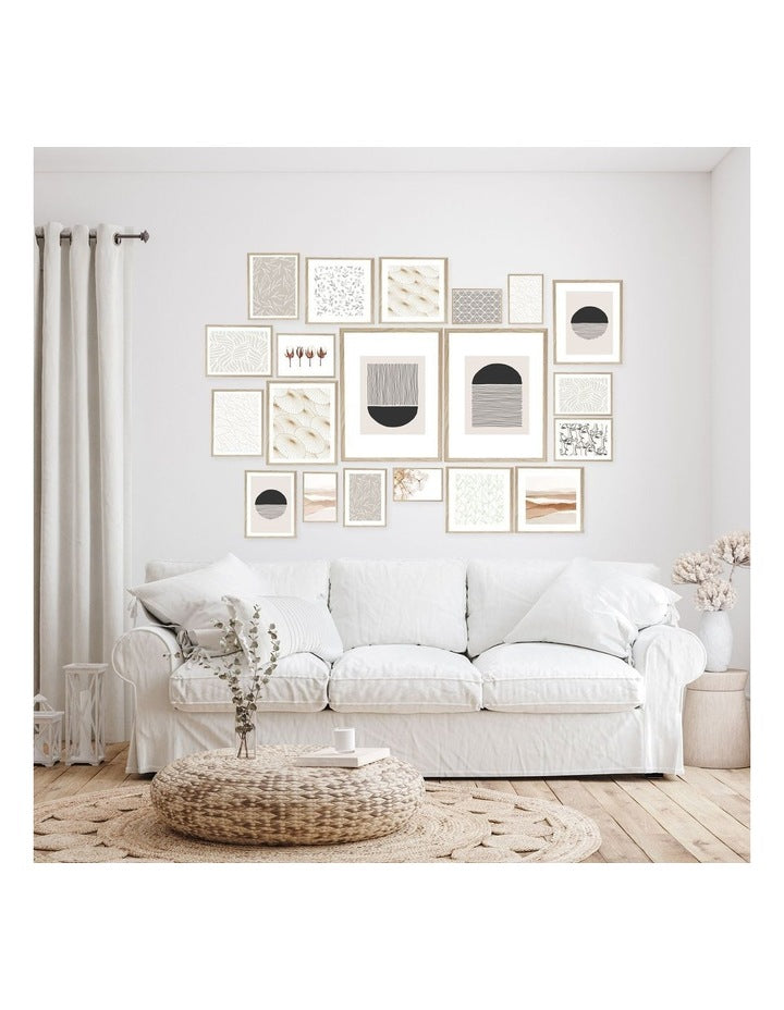 Instant Gallery Wall 20 Piece Frame Set in Oak