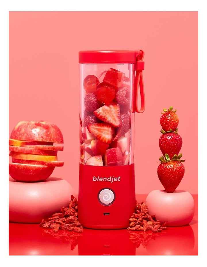 BlendJet 2 Portable Blender in Red 250258