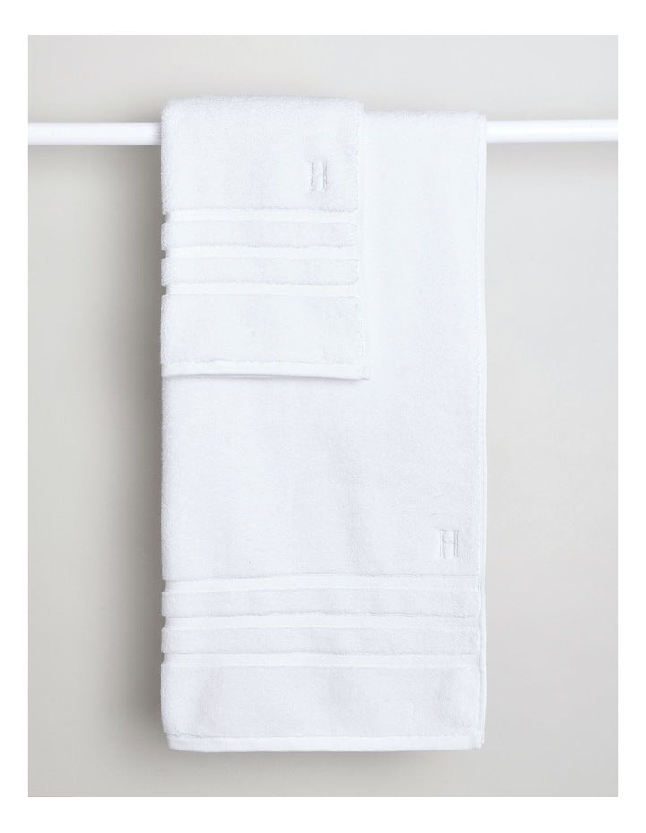 Super Plush Cotton Towels in White