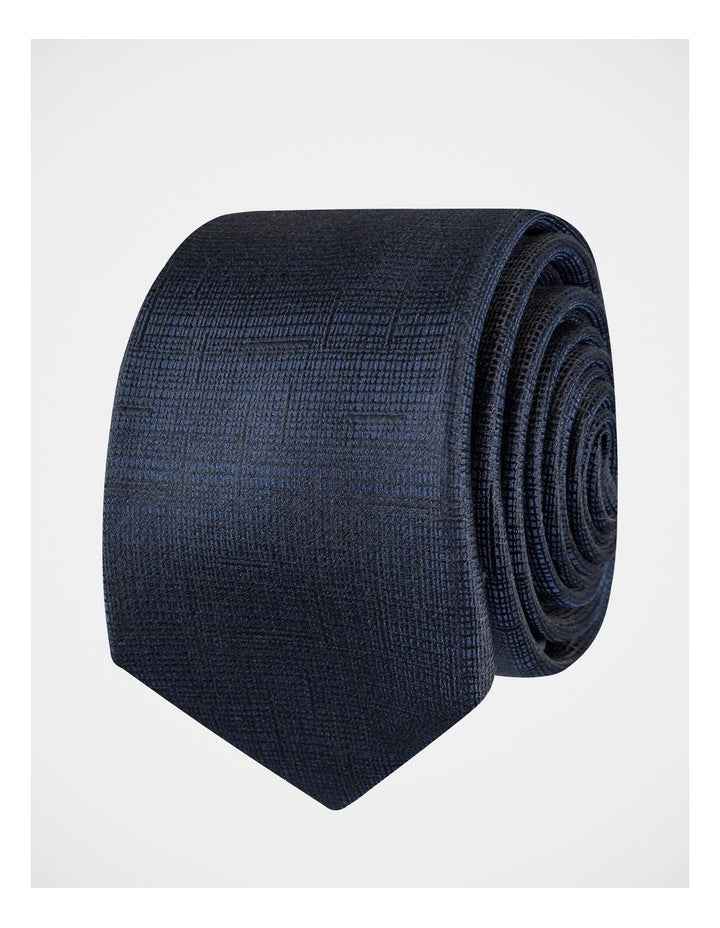 Textured Silk Tie in Navy