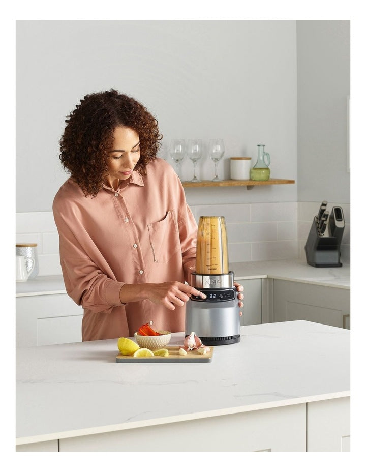 Nutri-Blender Pro with Auto-iQ in Black/Silver