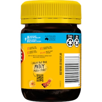 Vegemite 40% Less Salt 235g
