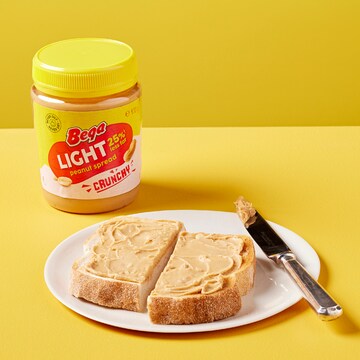 Bega Light Peanut Spread Crunchy 470g