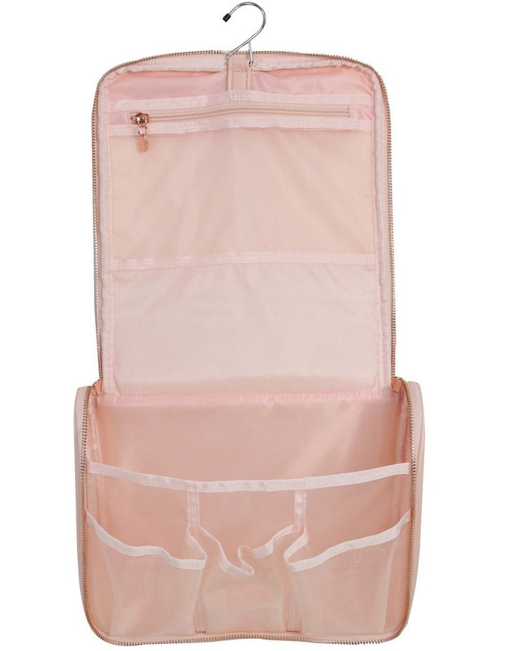 Premium Travel Bag With Hook in Blush