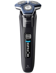 Shaver Series 7000 SkinIQ in Ink Black S7886/50