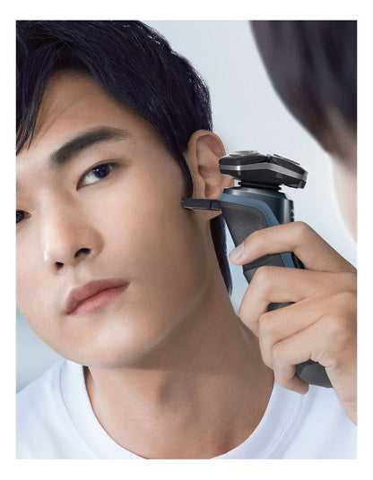 Shaver Series 5000 SkinIQ in Ocean Blue S5880/20