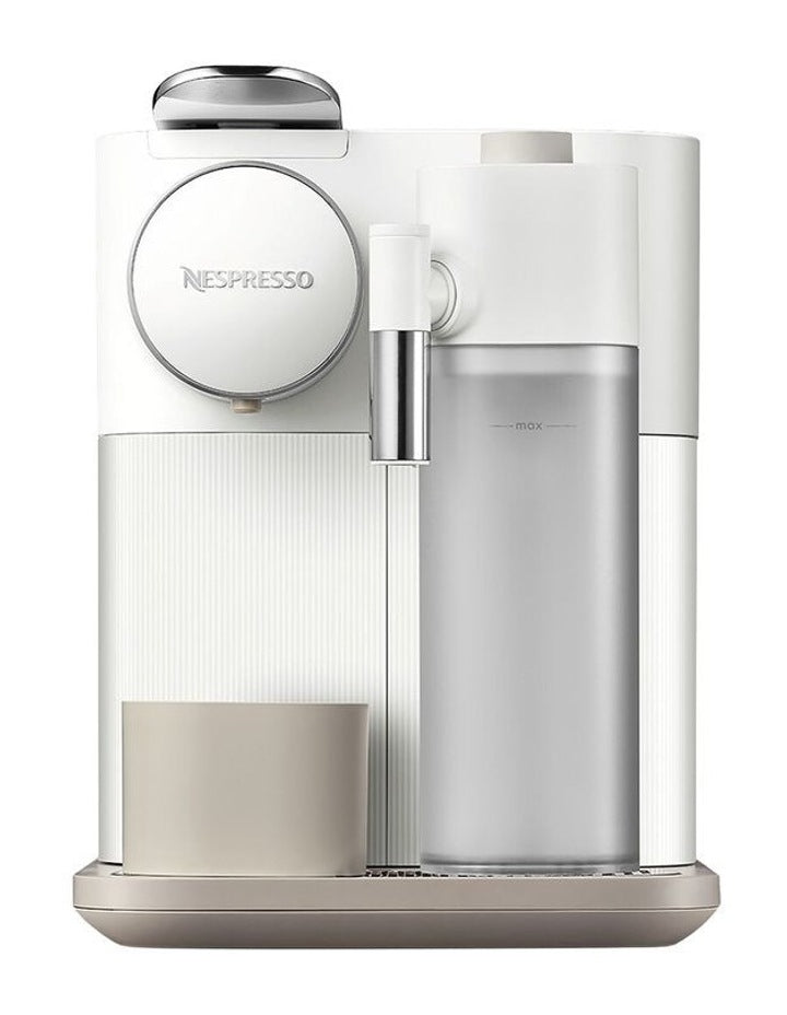 Gran Lattissima Automatic Capsule Coffee Machine in White EN640W