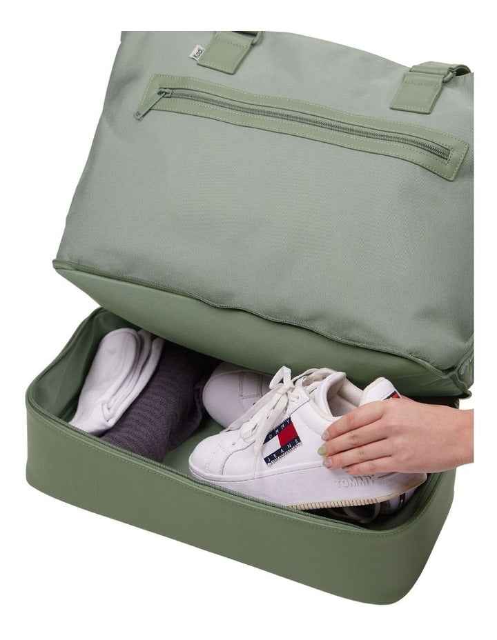 The Weekender in Olive