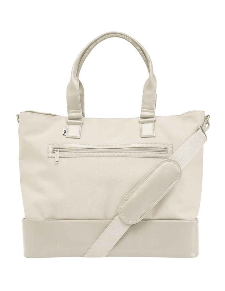 The Long Weekender in Ivory