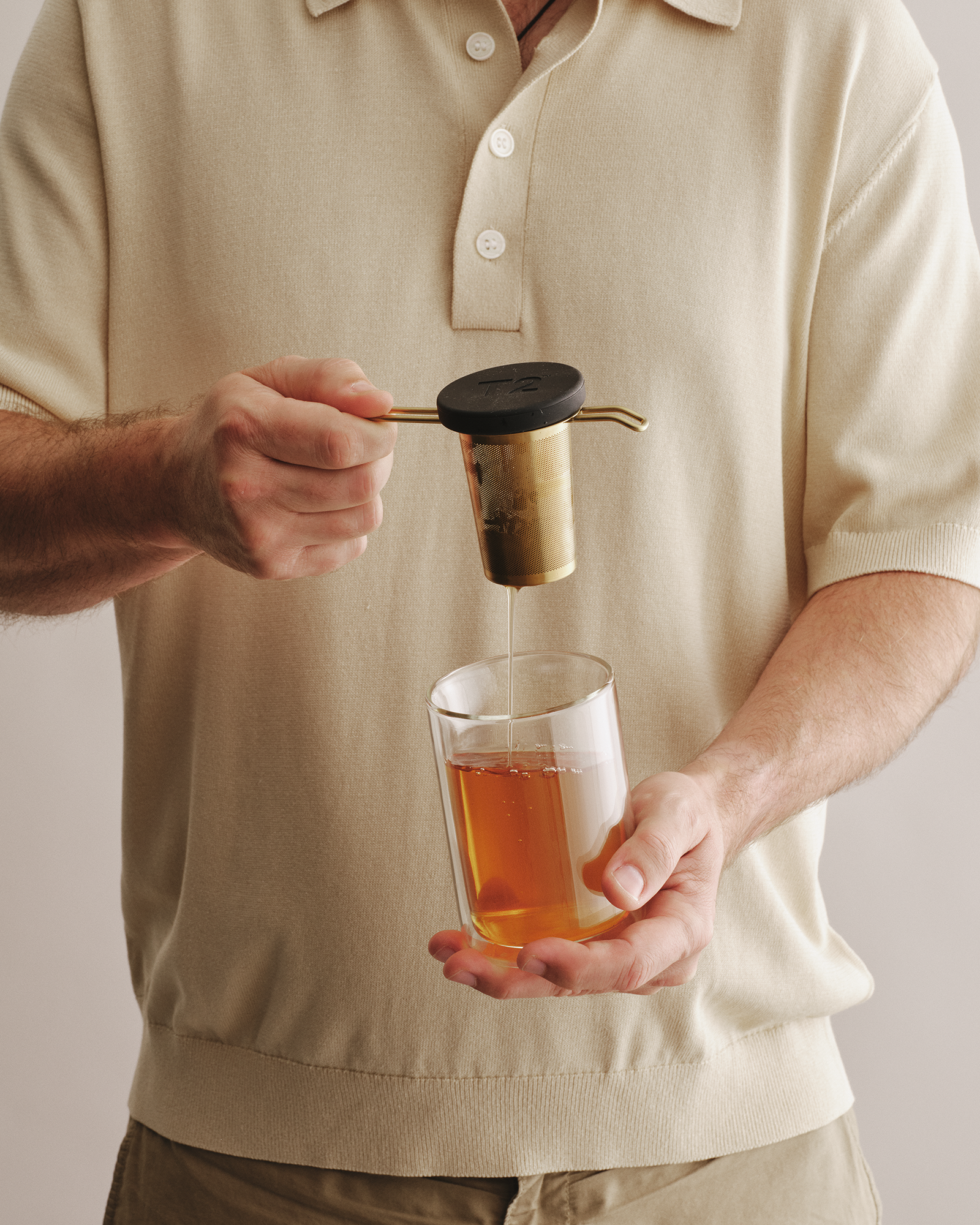 Basket Infuser Gold Matte Black Lid