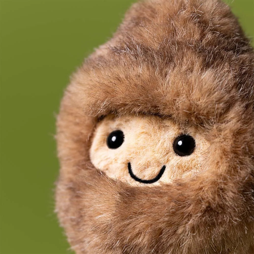 Jellycat Amuseables Peanut ‘Yeti’ 15cm