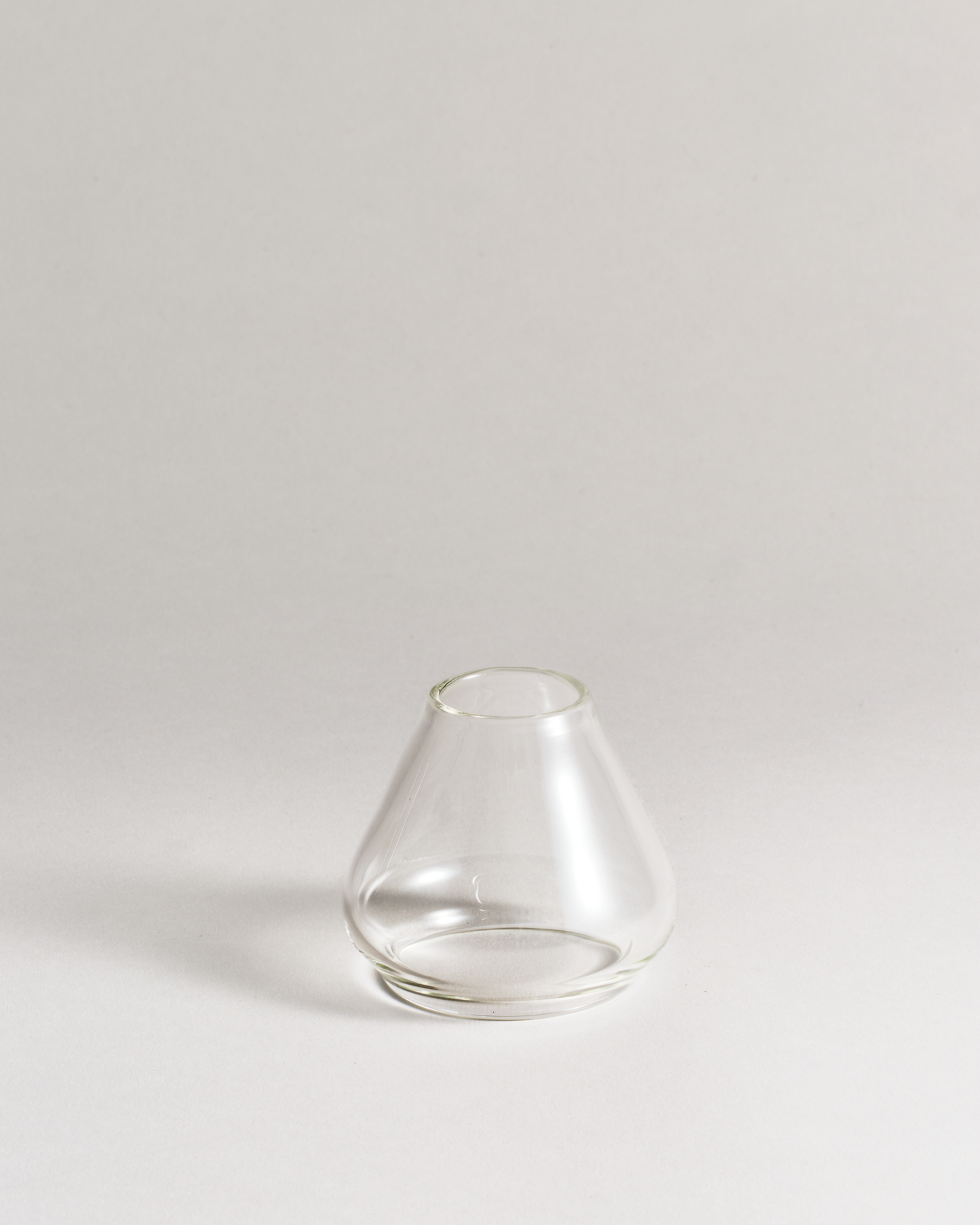 Contour Glass Chasen Matcha Whisk Holder