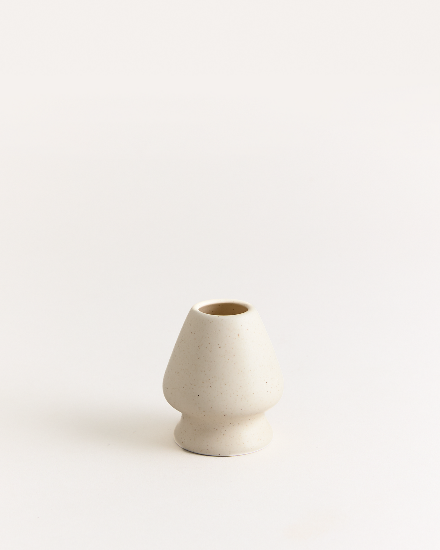 Hibi Matcha Whisk Holder Beige