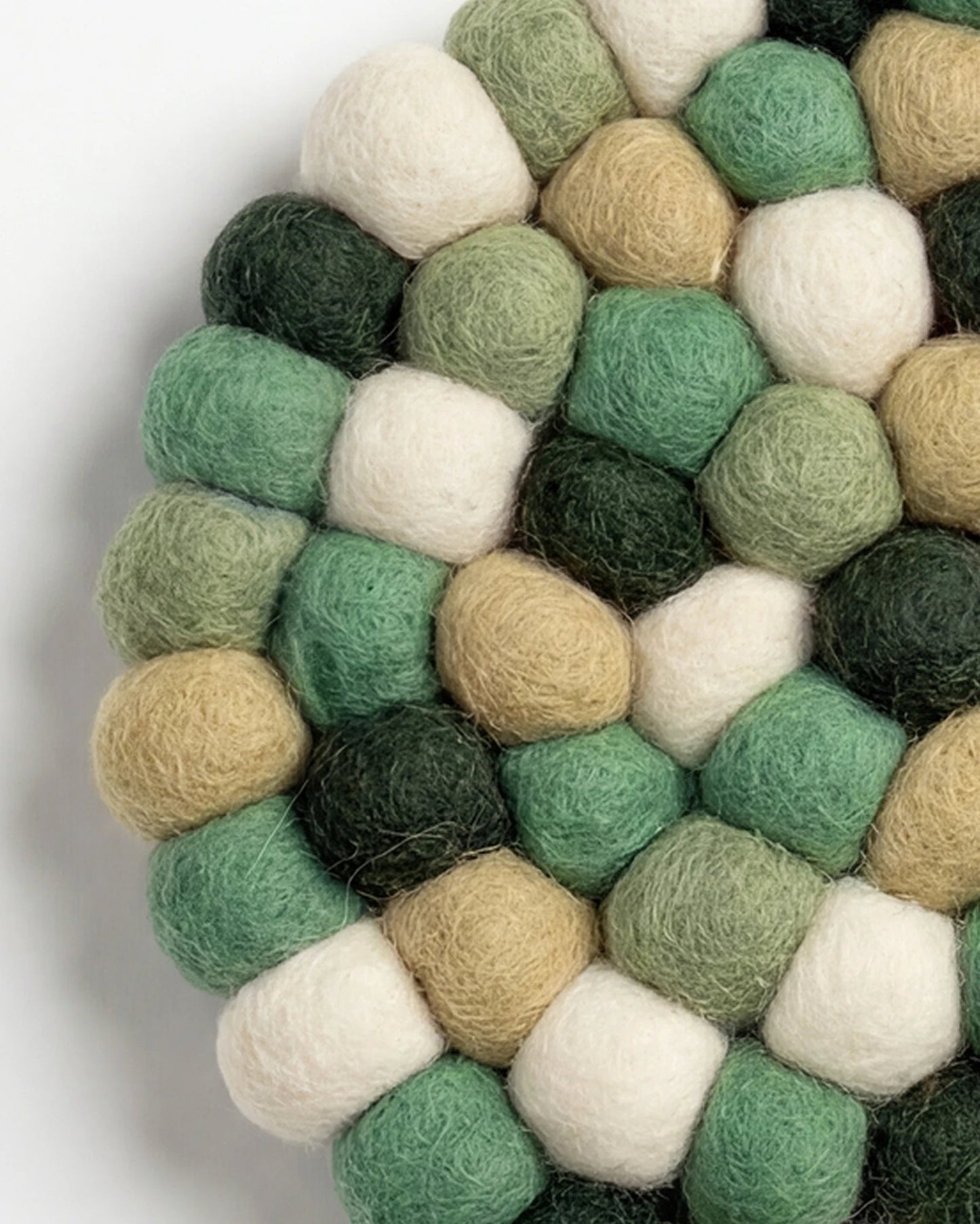 Aveva Jungle Wool Round Trivet