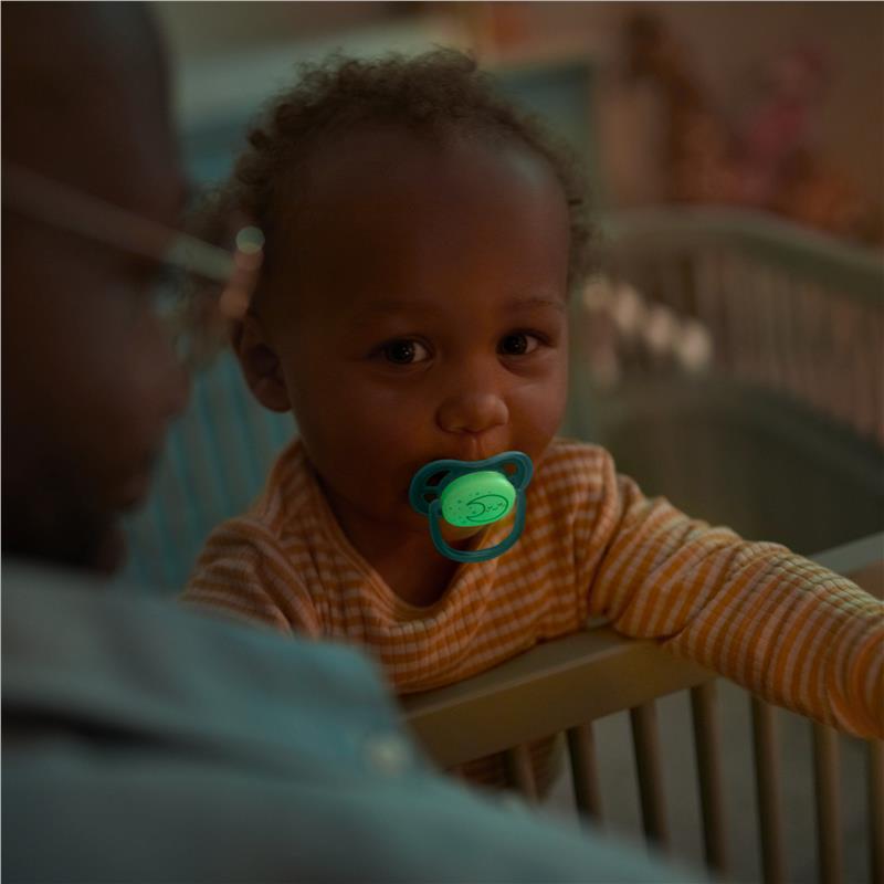 Avent Ultra Air Night Soother 6-18 Months 2 Pack
