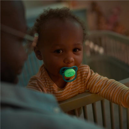 Avent Ultra Air Night Soother 6-18 Months 2 Pack