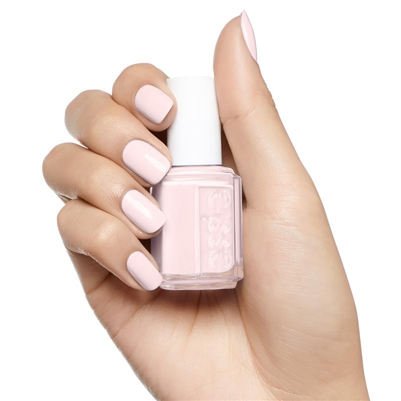 Essie Nail Polish Muchi Muchi 17
