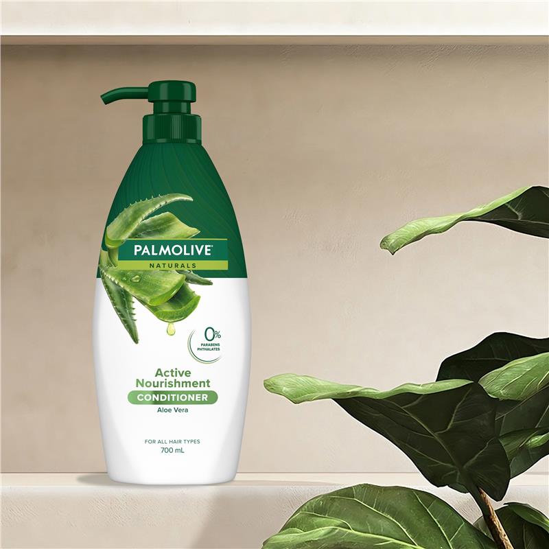 Palmolive Naturals Active Nourishment Normal Hair Conditioner Aloe Vera & Fruit Vitamins 700mL