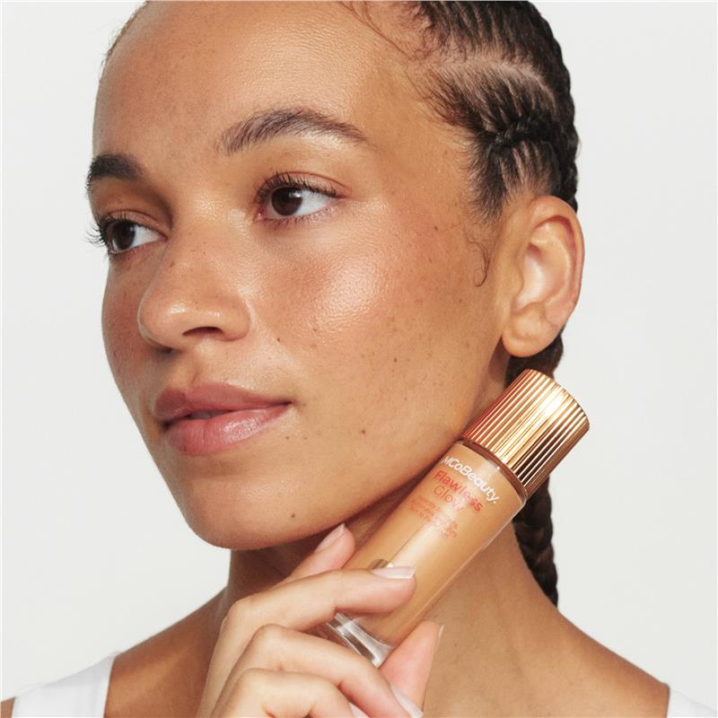 MCoBeauty Flawless Glow Luminous Skin Filter 3.5 Light/Medium