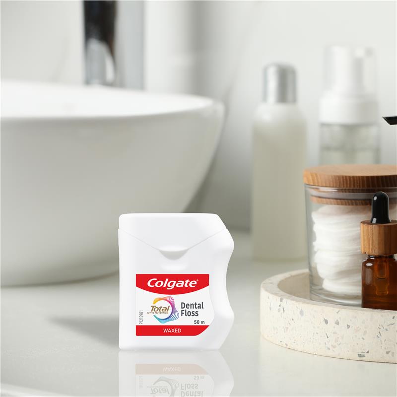 Colgate Total Waxed Dental Floss 50m