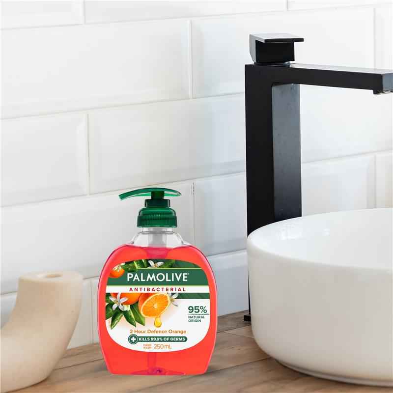 Palmolive Antibacterial Softwash Hand Wash 2hr Defence Orange 250ml