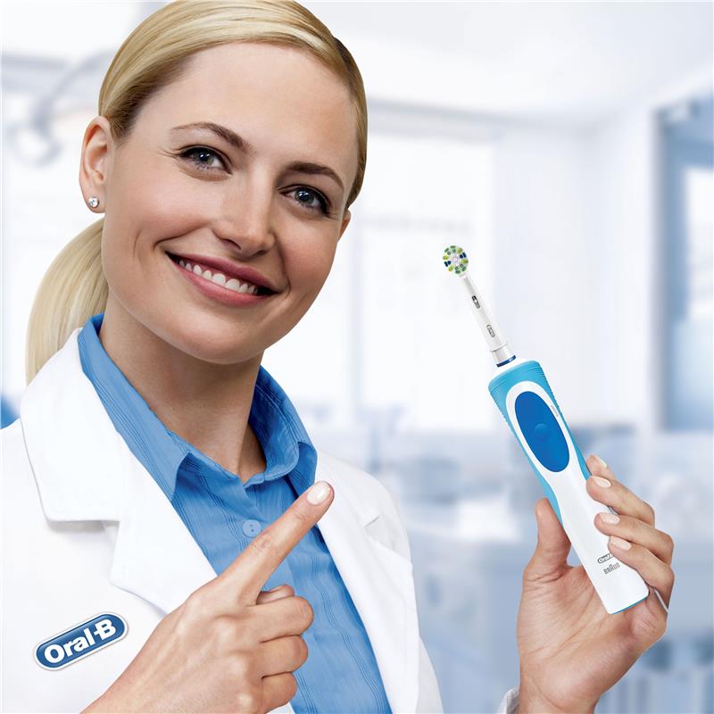 Oral B Vitality Plus Power Toothbrush Floss Action