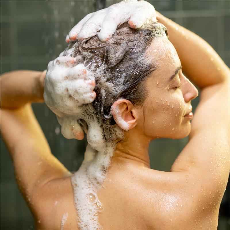 Moisturising Shampoo with Coconut Extract - 700mL