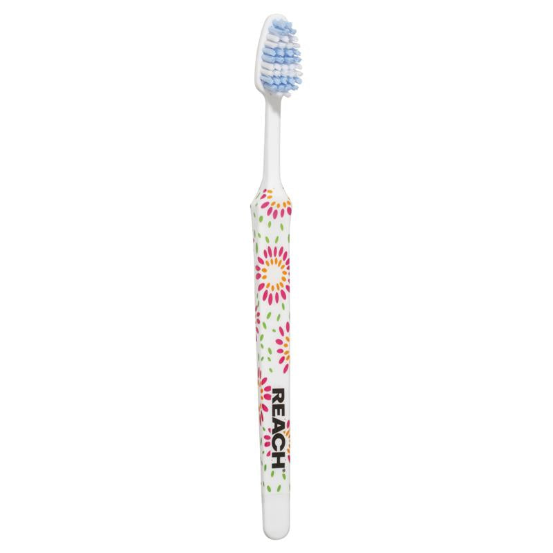 Reach Toothbrush Superb Clean Between Teeth Medium 3 Pack