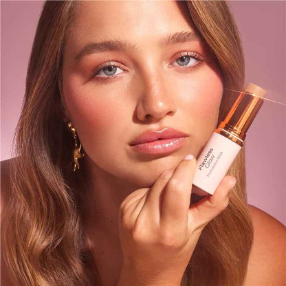 MCoBeauty Flawless Glow Foundation Stick 4 Nude Beige