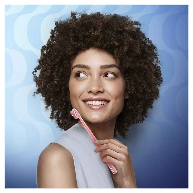 Oral B Toothbrush SensitiveX Gentle Clean