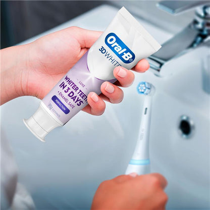 Oral B Teeth Whitening Toothpaste 3D White Luxe Perfection 95g