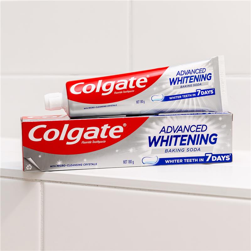 Colgate Toothpaste Advanced Whitening Baking Soda 180g