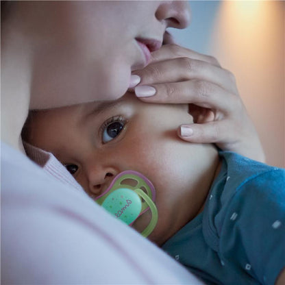 Avent Ultra Air Night Soother 0-6 Months 2 Pack