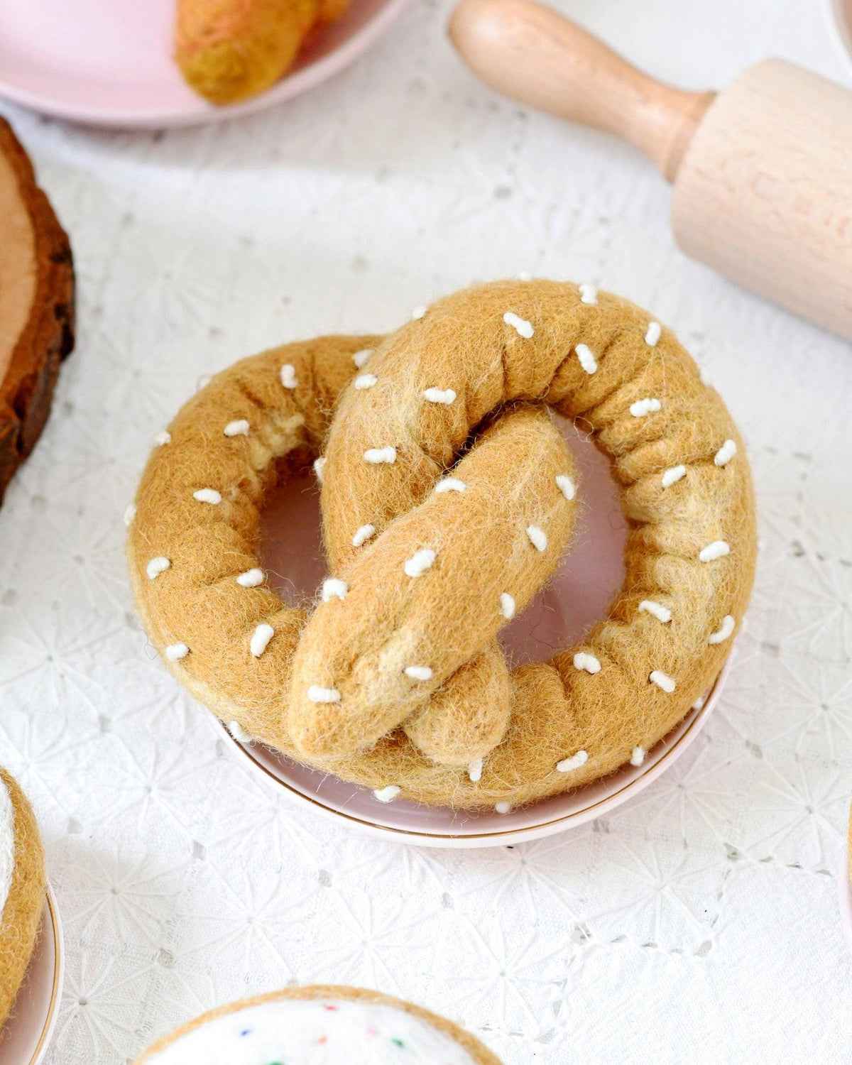 Tara Treasures Felt Pretzel Pretend and Imaginative Play Kitchen Accessories 3yrs+